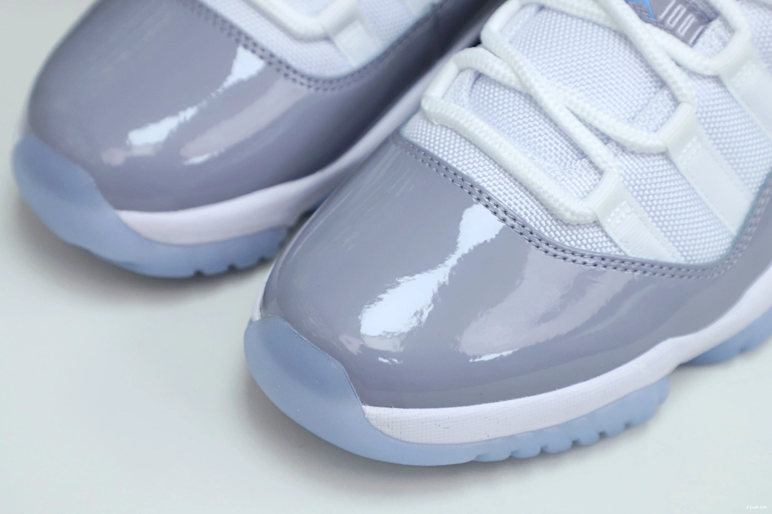 Low Retro Jordan Grey